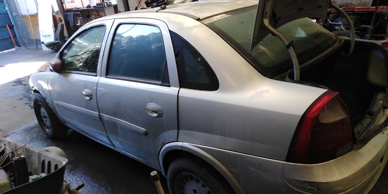  Chevrolet CORSA 2005    EN DESARME